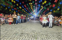 Prefeitura de Araçagi realiza mais uma edição do Arraiá Municipal com participação das escolas, CREIS e programas sociais